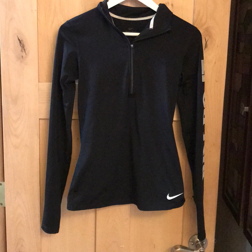 Black Nike Pullover